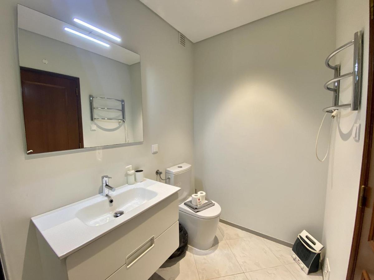 Fresh With Pool By Homing *